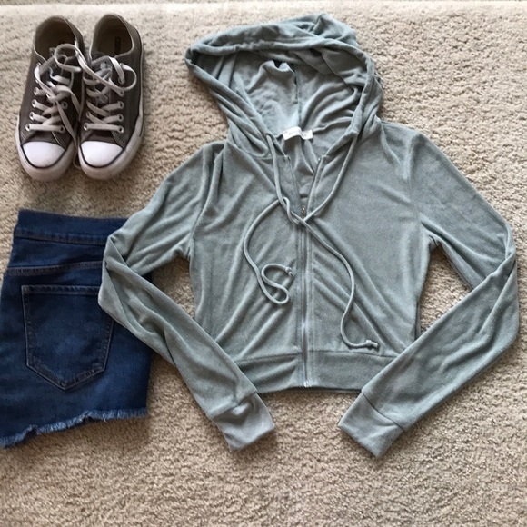 ♥️SIZE SM♥️Sage Color Hooded, Cropped Jacket - Picture 5 of 8